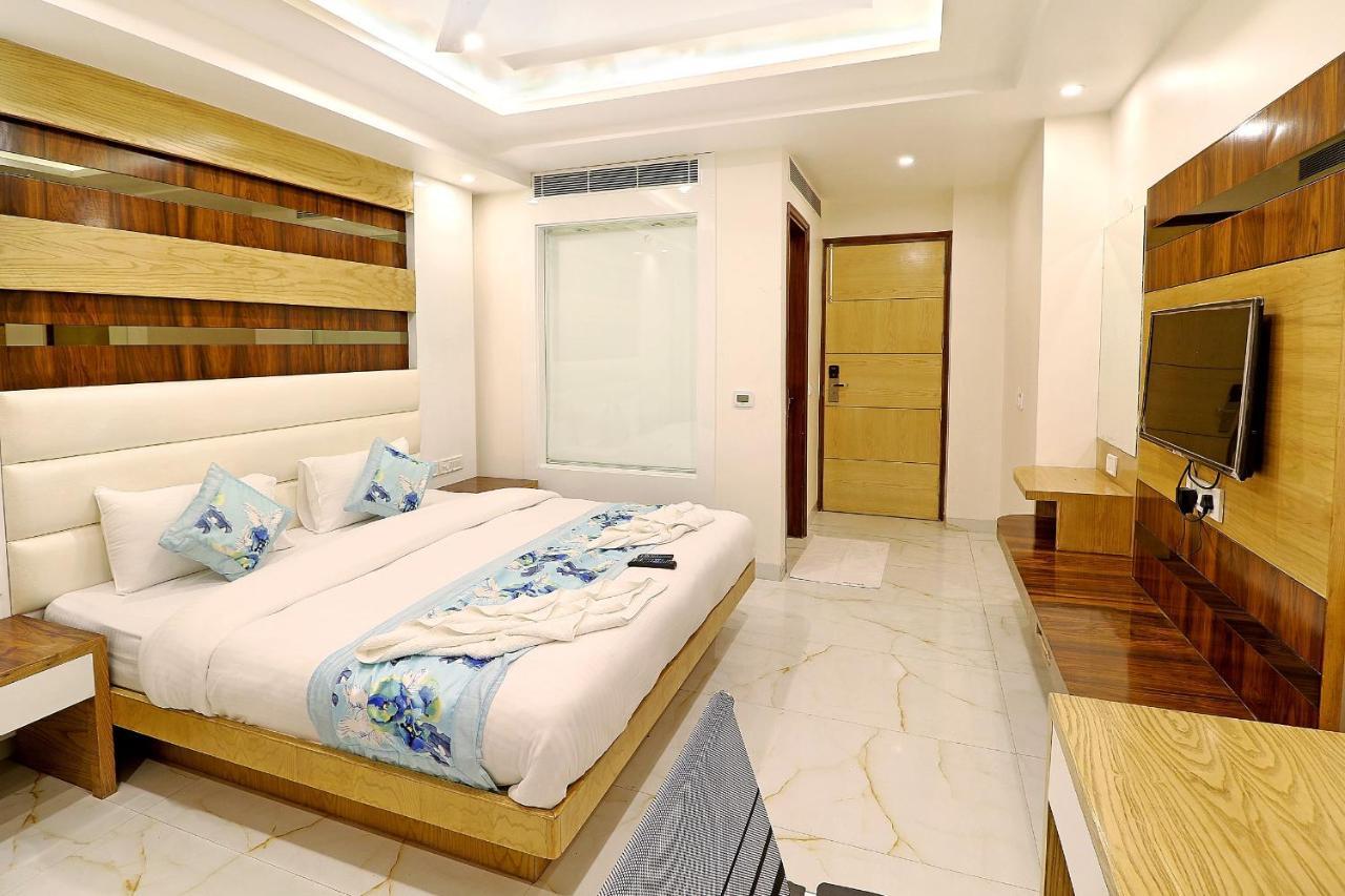 Hotel York Legacy -3 Minutes Walk From New Delhi Railway Station 'The 5 Star Ambience' Newly Built Экстерьер фото
