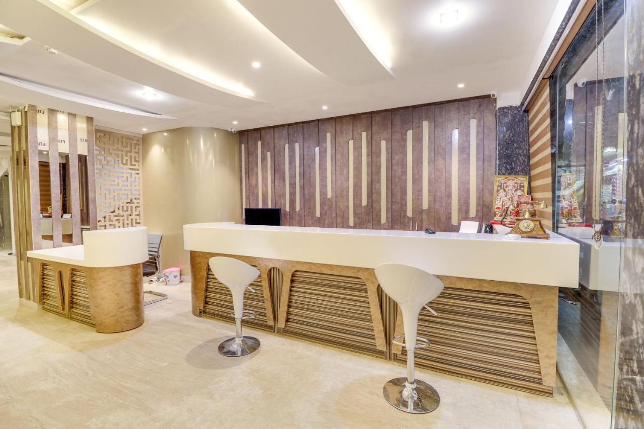 Hotel York Legacy -3 Minutes Walk From New Delhi Railway Station 'The 5 Star Ambience' Newly Built Экстерьер фото