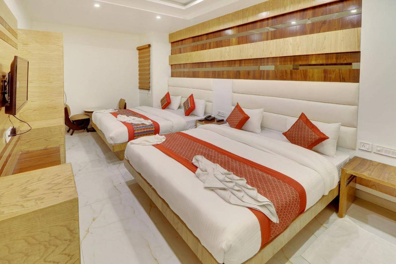 Hotel York Legacy -3 Minutes Walk From New Delhi Railway Station 'The 5 Star Ambience' Newly Built Экстерьер фото